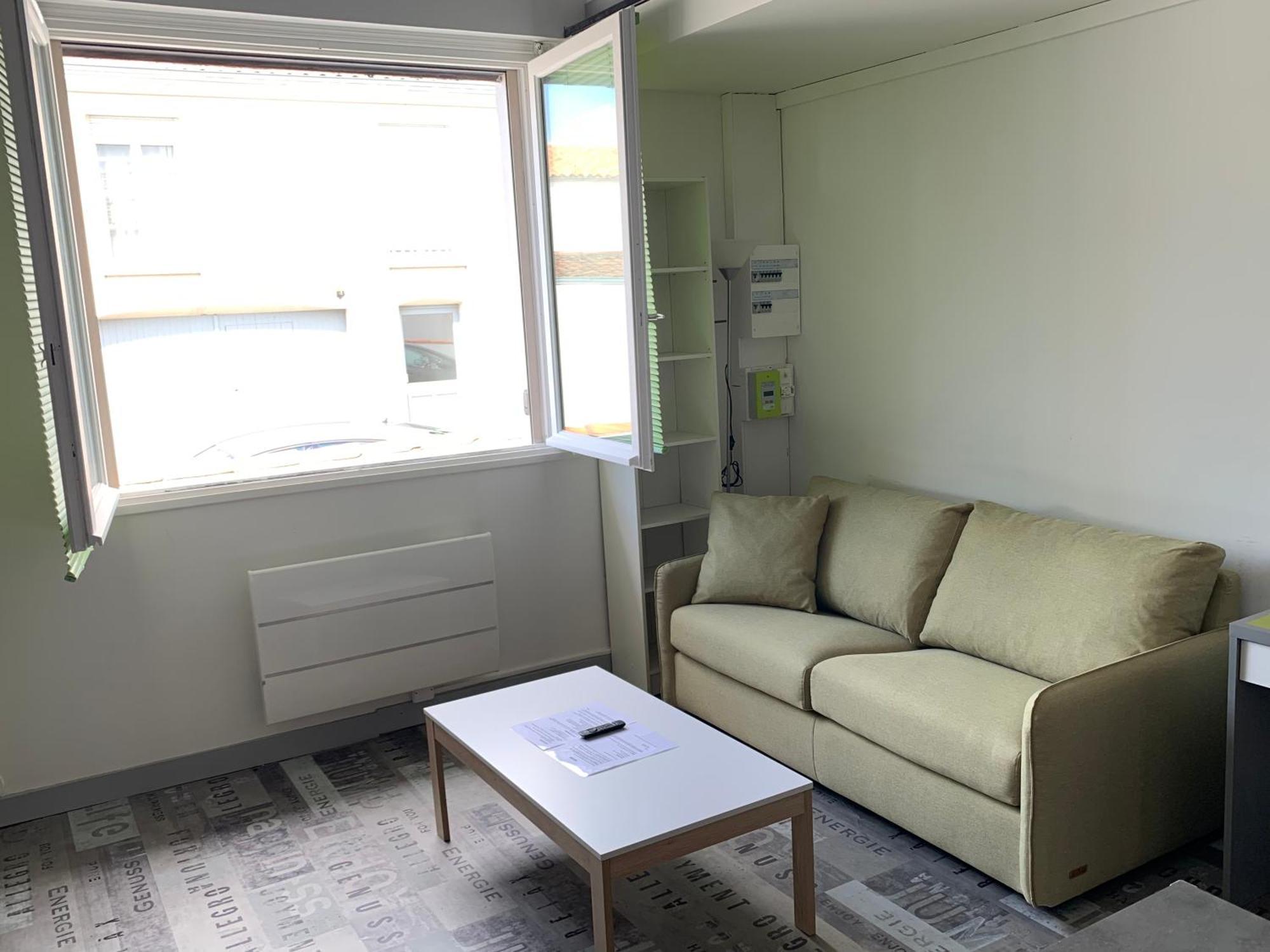 Appartement Tout Confort En Mezzanine A 20Mn A Pied Du Centre-Ville Avec Tv Et Wifi 라로셸 외부 사진